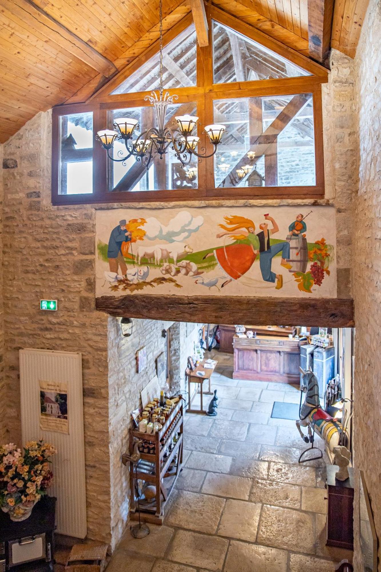 Hotel De La Beursaudiere Nitry Eksteriør bilde